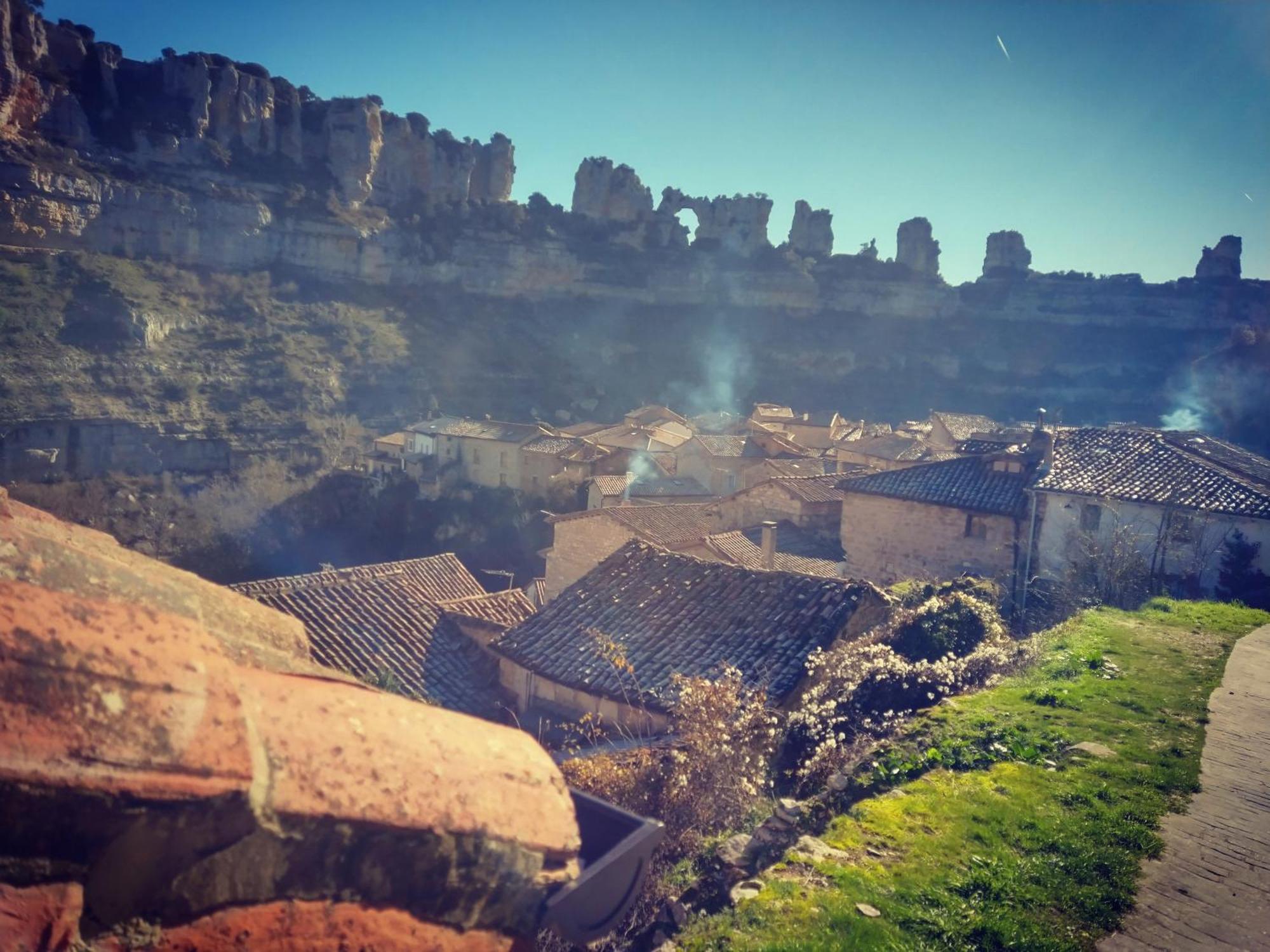 La Milana, Orbaneja Del Castillo Bagian luar foto